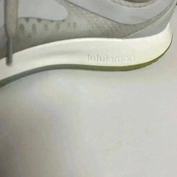 Lululemon Stongfeel train - Picture 4 of 6